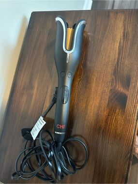 CHI curl and style hair tool